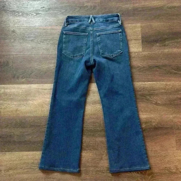 Good American Jeans.  Women’s size 2/26.  Like new! - Picture 4 of 5